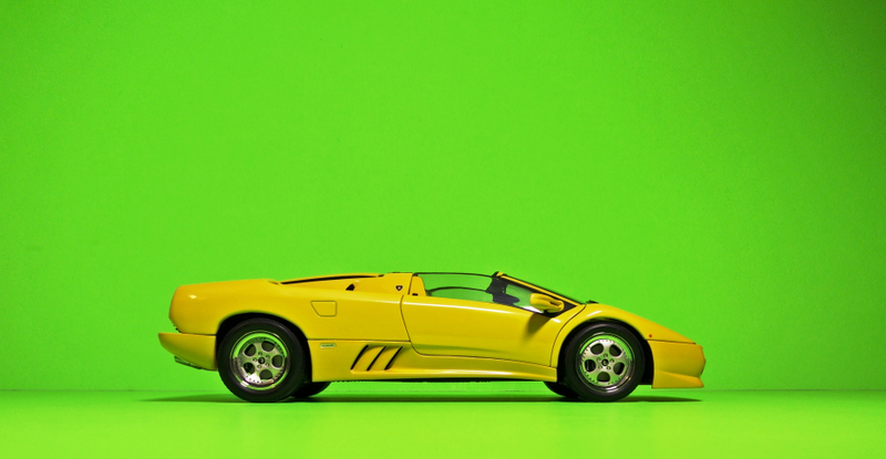 Illustration for article titled Running of the Bulls, Day 1: El Diablo Droptop